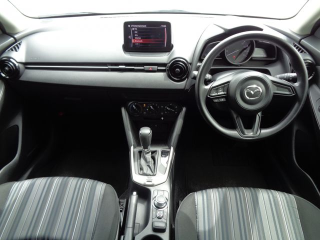Mazda MAZDA2 2020-04 2678-1