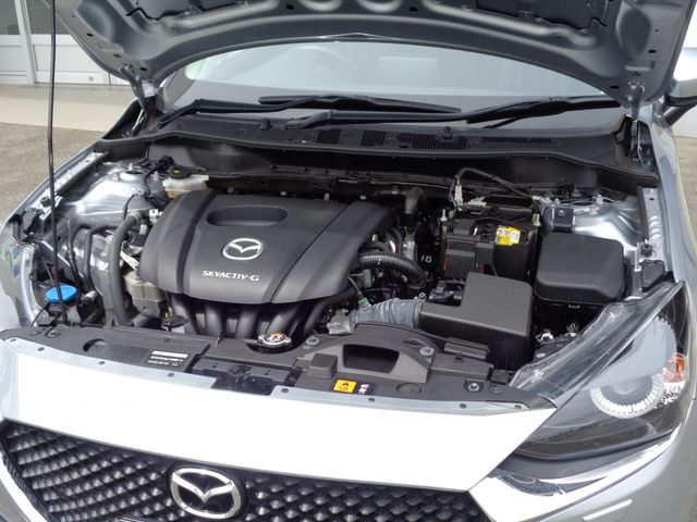Mazda MAZDA2 2020-04 2678-19