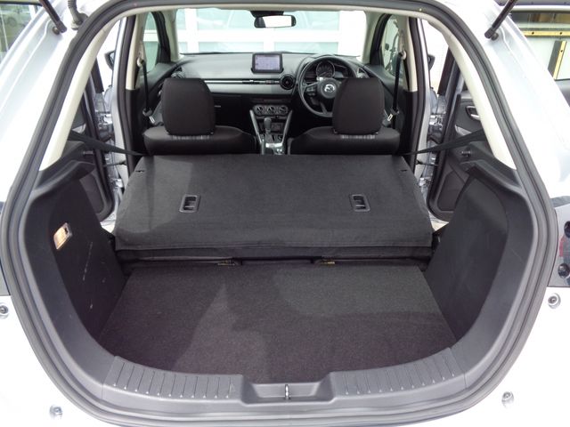 Mazda MAZDA2 2020-04 2678-27