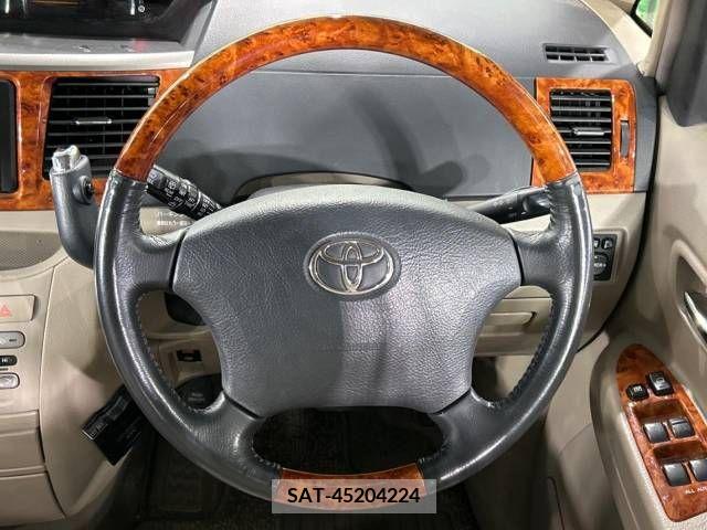Toyota NOAH 2007-05 300587-11
