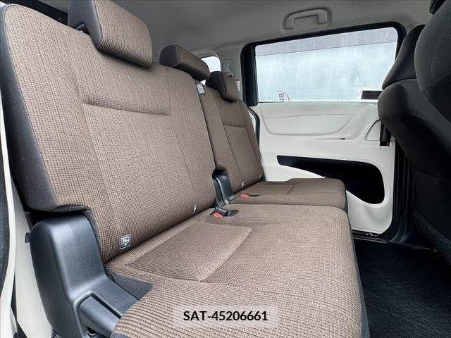 Toyota SIENTA 2015-09 298385-17