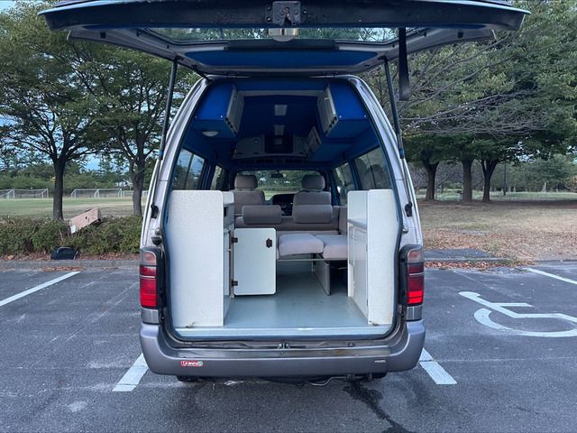 Toyota HIACE VAN 1999-06 10178-8