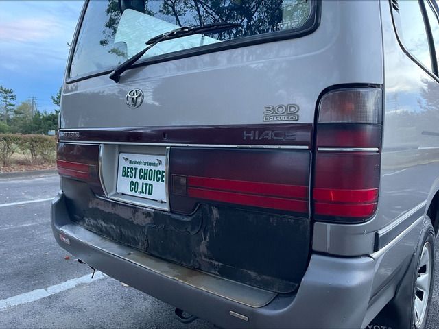 Toyota HIACE VAN 1999-06 10178-19