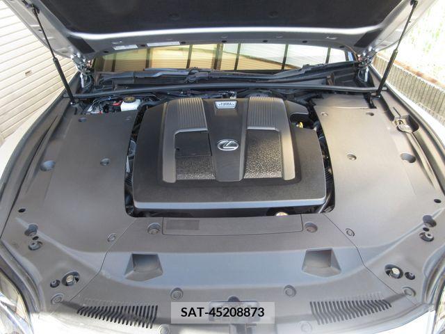 Lexus LS 2018-03 362878-3