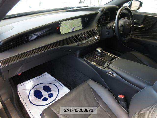 Lexus LS 2018-03 362878-12