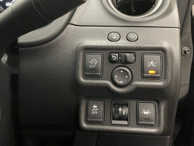 Nissan NOTE 2014-06 24205-21