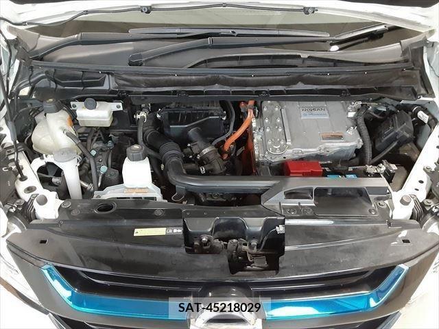 Nissan SERENA 2019-06 377488-29