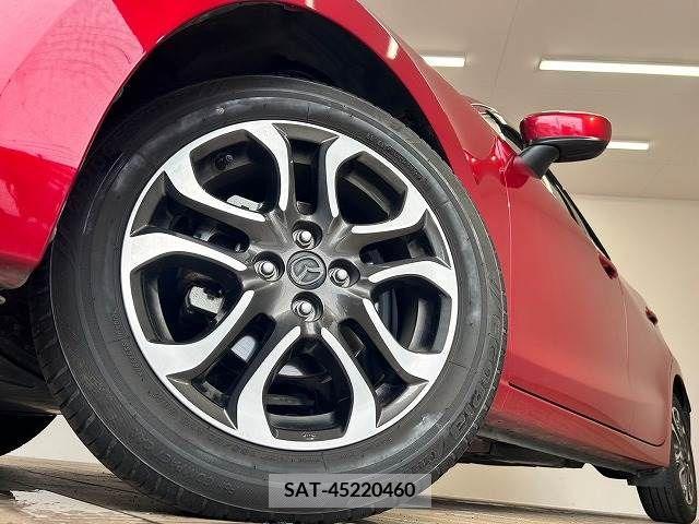 Mazda DEMIO 2015-04 296564-17