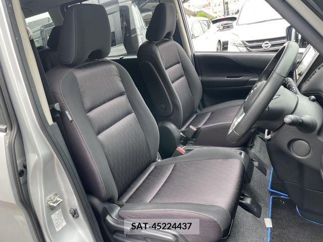 Nissan SERENA 2019-05 325037-14