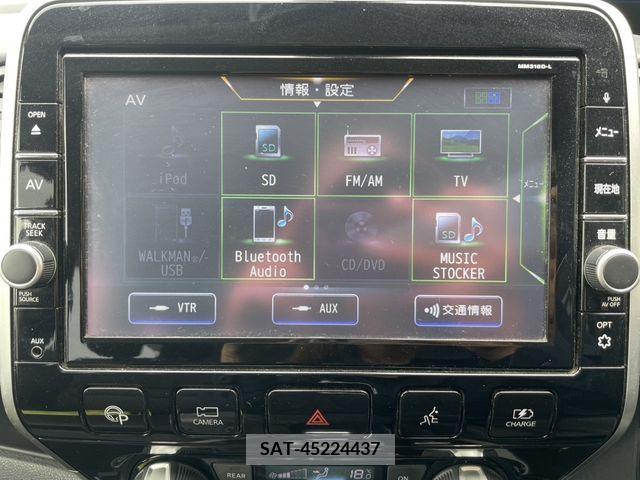 Nissan SERENA 2019-05 325037-8