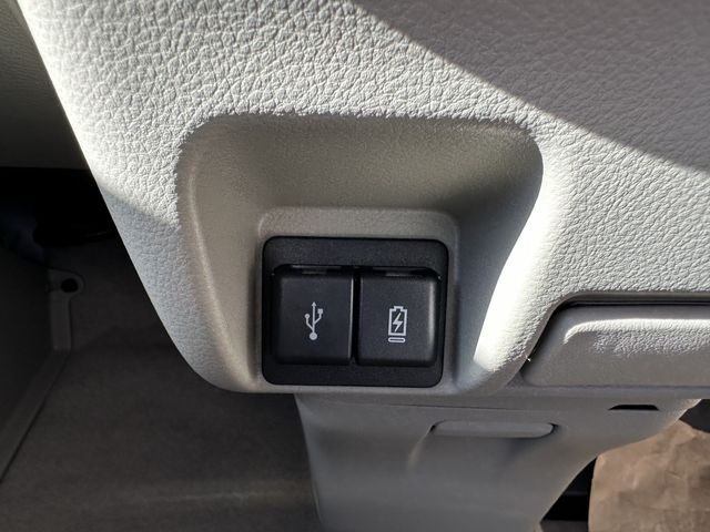 Suzuki EVERY WAGON 2023-03 2756-24