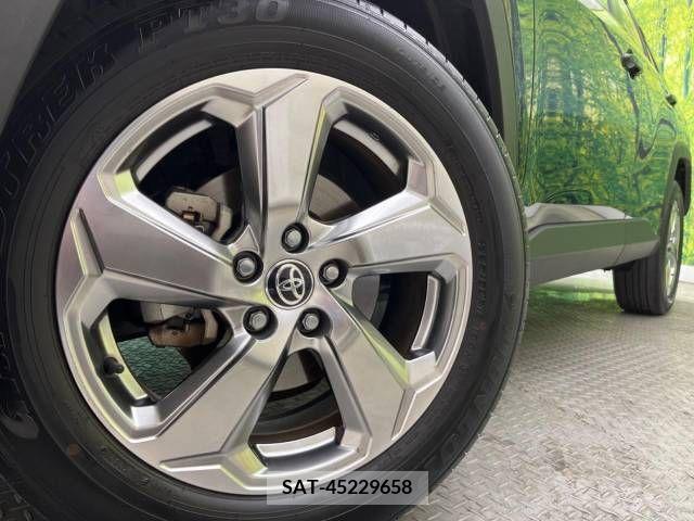 Toyota RAV4 2021-08 213889-13