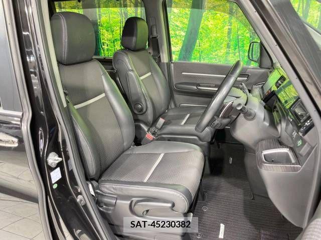 Honda e 2015-10 217111-8