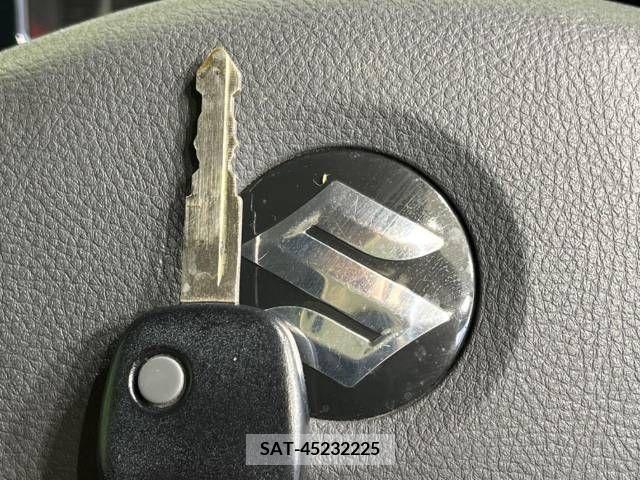 Suzuki MR WAGON 2013-07 298062-5
