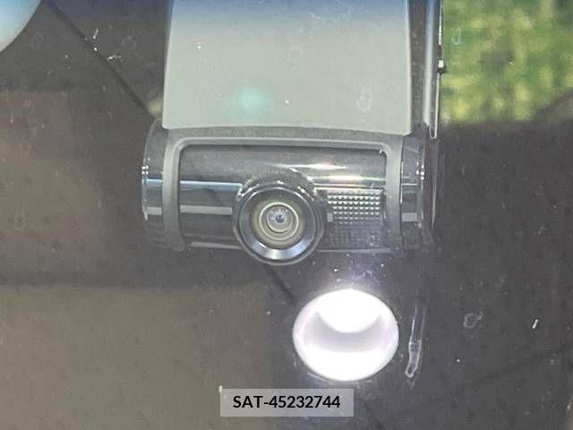 Honda N BOX 2019-07 364566-6
