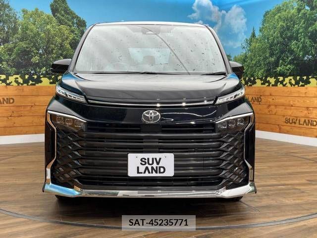 Toyota VOXY 2023-10 313606-15