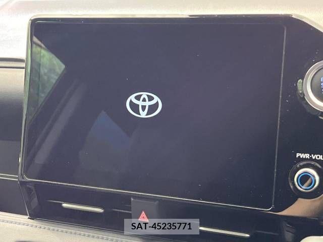 Toyota VOXY 2023-10 313606-2