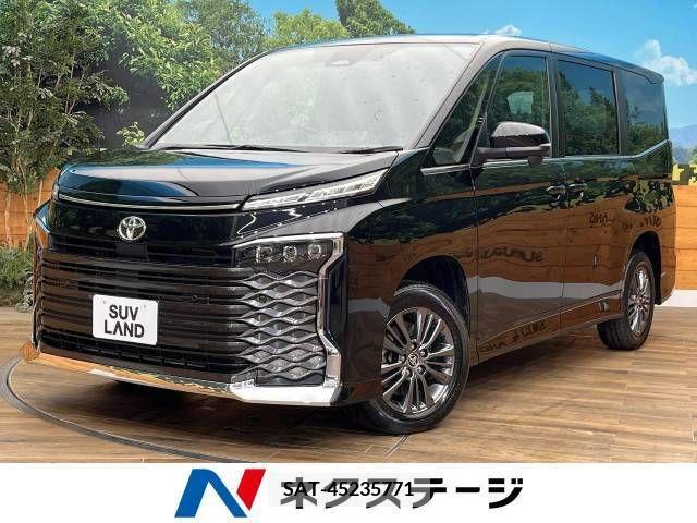 Toyota VOXY 2023-10 313606-0