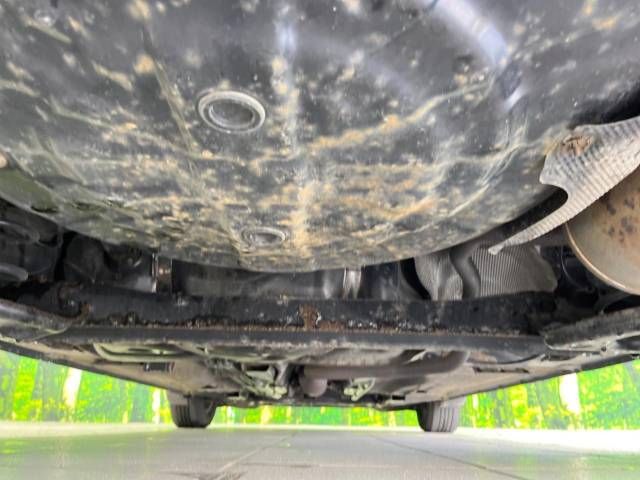 Nissan NOTE 2013-01 185445-19