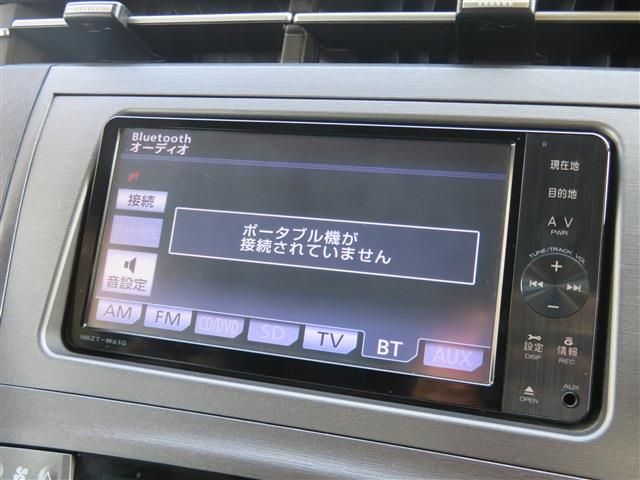 Toyota PRIUS 2012-01 19164-7