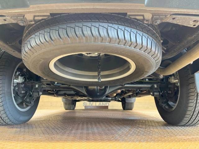 Toyota PRADO 2023-03 187993-18