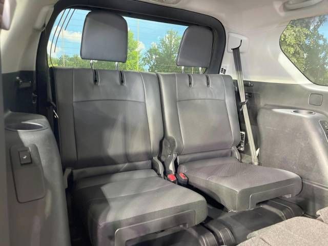 Toyota PRADO 2023-03 187993-10