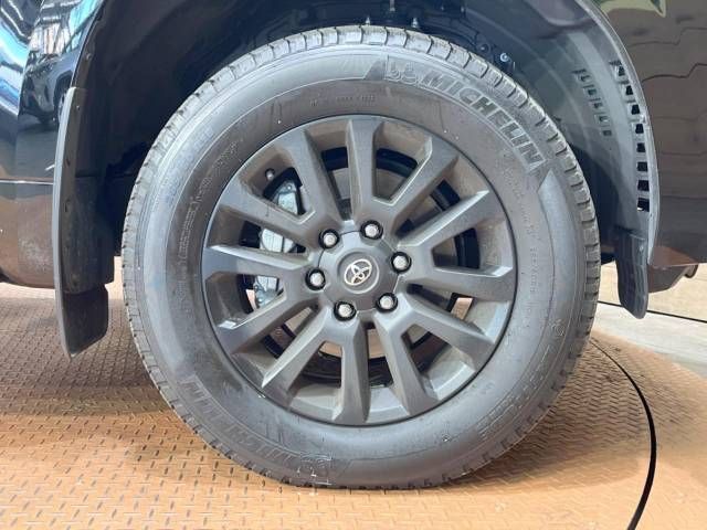 Toyota PRADO 2023-03 187993-13