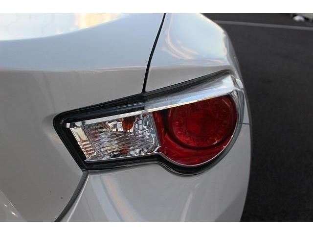 Toyota 86 2013-08 185265-11