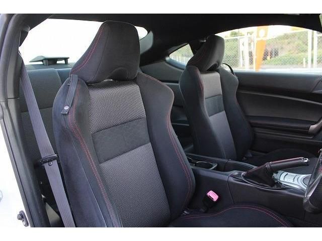 Toyota 86 2013-08 185265-14
