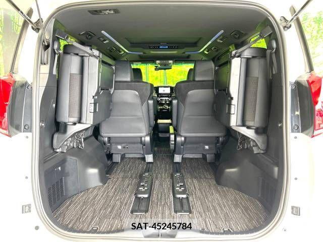 Toyota ALPHARD 2021-08 299633-11