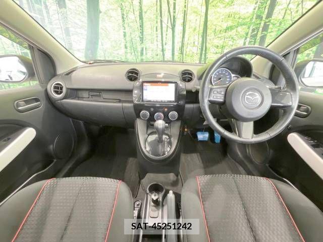 Mazda DEMIO 2014-07 337201-1
