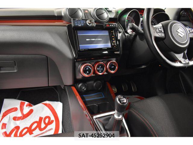 Suzuki SWIFT 2019-07 347498-24