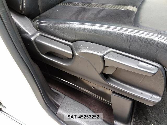 Honda N BOX CUSTOM 2019-04 329060-16