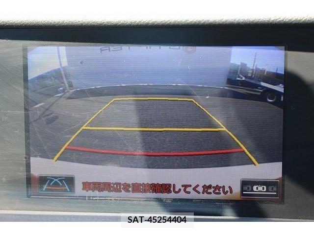 Lexus IS 2014-05 388108-1