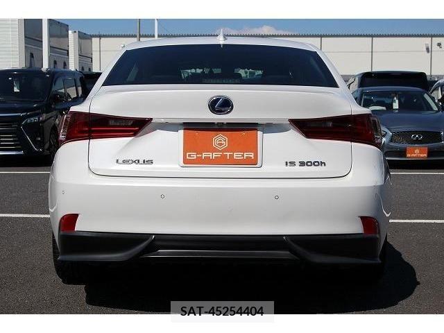 Lexus IS 2014-05 388108-7