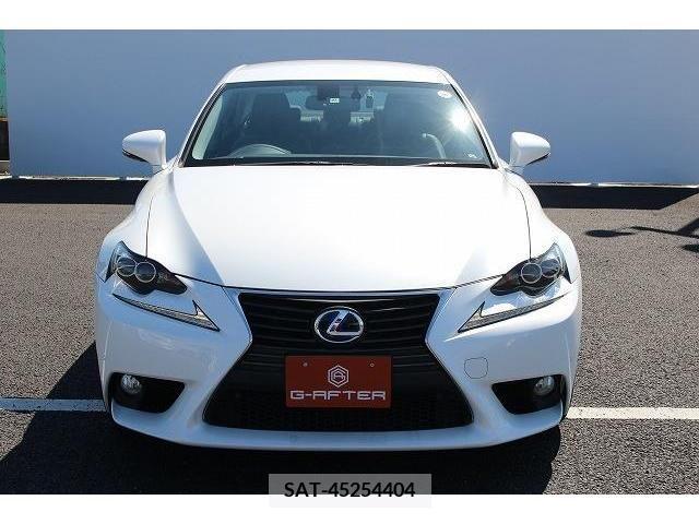 Lexus IS 2014-05 388108-5