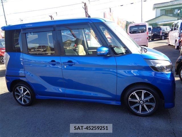 Nissan DAYZ ROOX 2017-09 251221-2