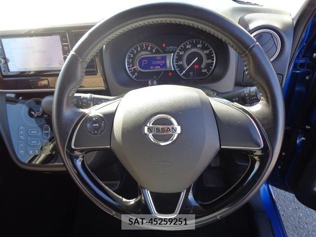 Nissan DAYZ ROOX 2017-09 251221-20