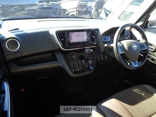 Nissan DAYZ ROOX 2017-09 251221-10