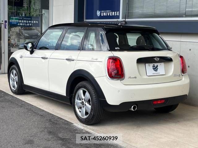 Bmw MINI 2021-03 392249-18