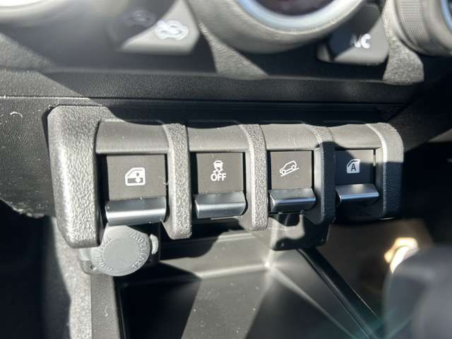 Suzuki JIMNY 2023-12 181898-11