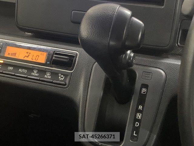 Mazda FLAIR 2019-01 203079-19