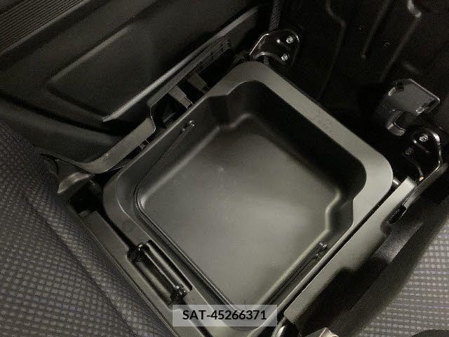 Mazda FLAIR 2019-01 203079-23
