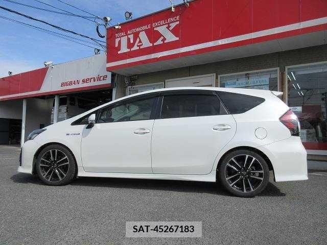 Toyota PRIUS ALPHA 2015-08 224764-18