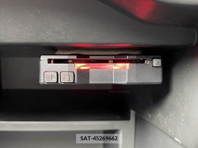 Nissan NOTE 2019-05 302446-6