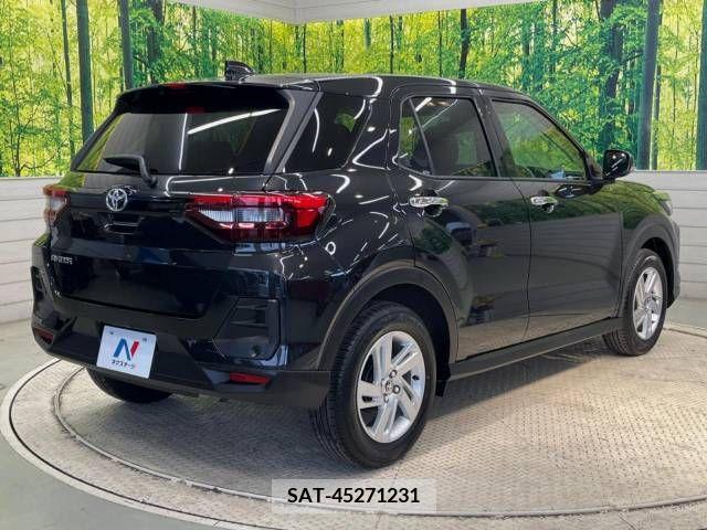 Toyota RAIZE 2023-10 388615-17