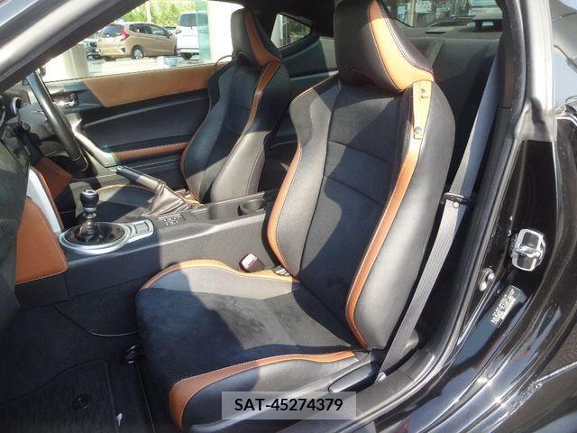 Toyota 86 2017-03 355231-11