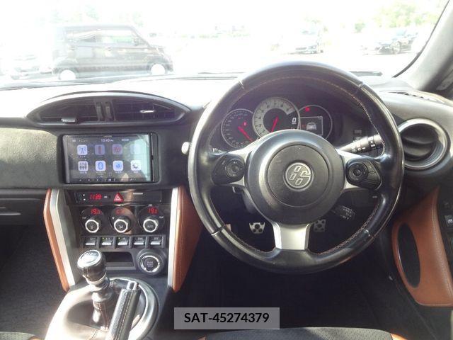 Toyota 86 2017-03 355231-13