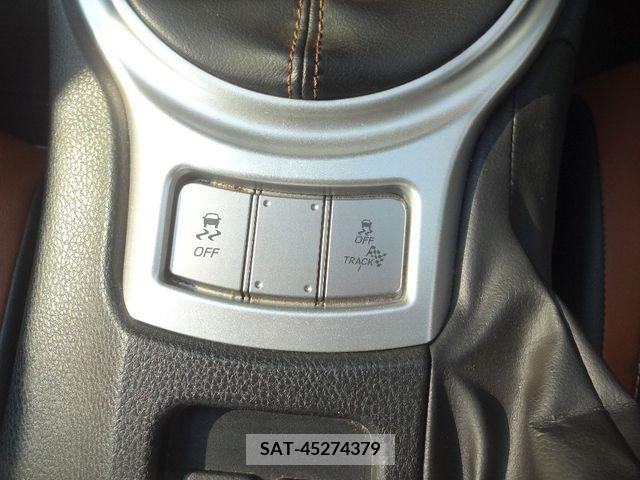 Toyota 86 2017-03 355231-18