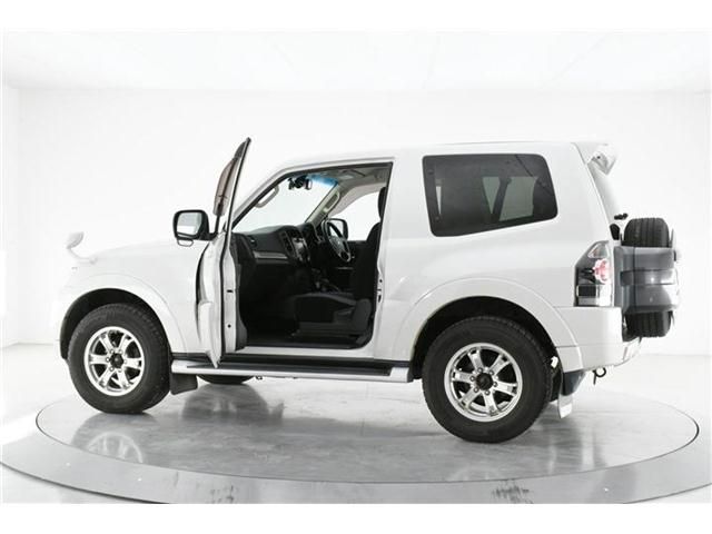 Mitsubishi PAJERO 2014-12 17571-5